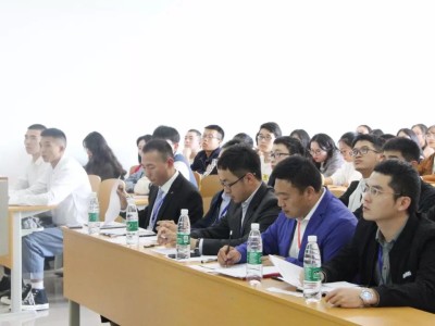 江阳城建职业学院举行国家奖学金答辩会
