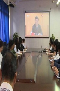 学院组织干部师生收听收看“纪念五四运动100周年大会”直播