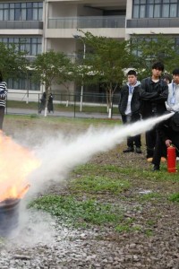 江阳城建职业学院2024年春期消防知识培训暨应急疏散演练
