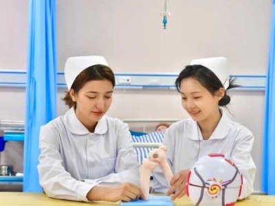 专业巡礼 | 护理——呵护生命，传承仁爱